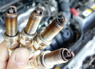 Искра диагностики: свечи и мотор