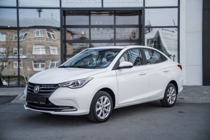 IMG_01 Changan Alsvin